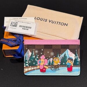 Brand NEW Louis Vuitton Vivienne Damier Ebene Cardholder, N40720